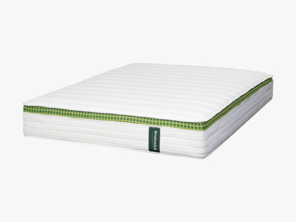 Vue trois-quart du matelas Brunswick